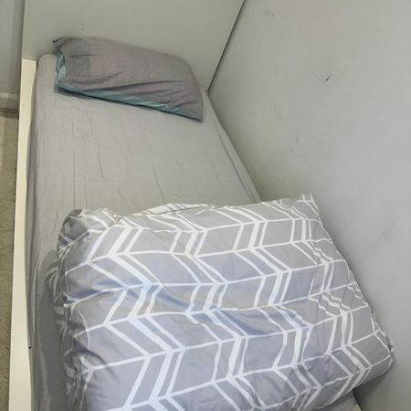 Single Room Canvey Island Luaran gambar